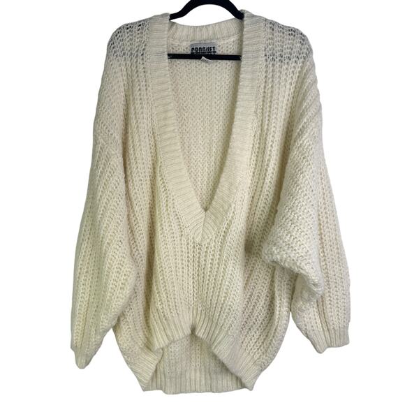 Vintage Croquet Club VTG Sweater Cream White Open Loose Knit DeepV Small Acrylic - Picture 1 of 8